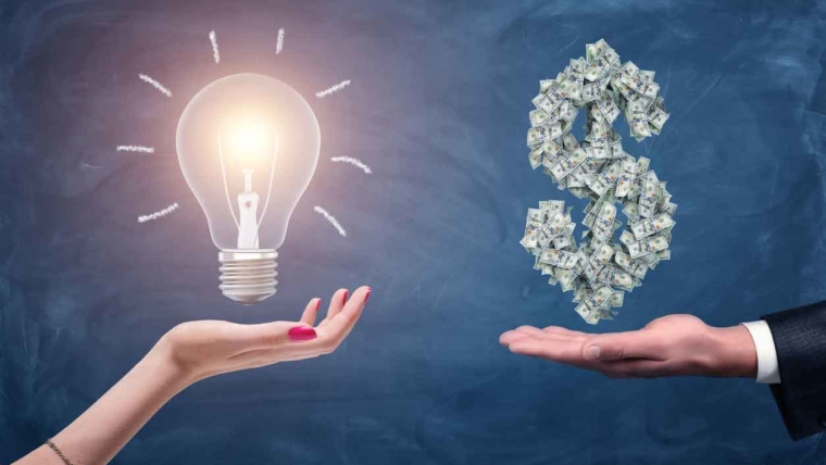 Pros and Cons of a Cash Out Loan Refinance